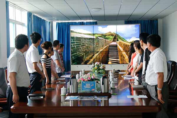 山东中运集团举行纪念建军89周年座谈会 山东中运集团举行纪念建军89周年座谈会