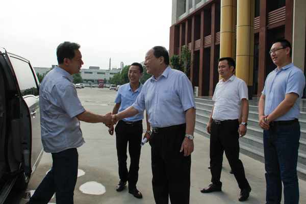 热烈欢迎济宁市发改委领导莅临我集团考察调研 热烈欢迎济宁市发改委领导莅临我集团考察调研