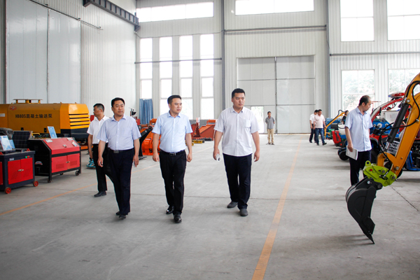 热烈欢迎中国工商银行领导到我集团走访座谈 热烈欢迎中国工商银行领导到我集团走访座谈
