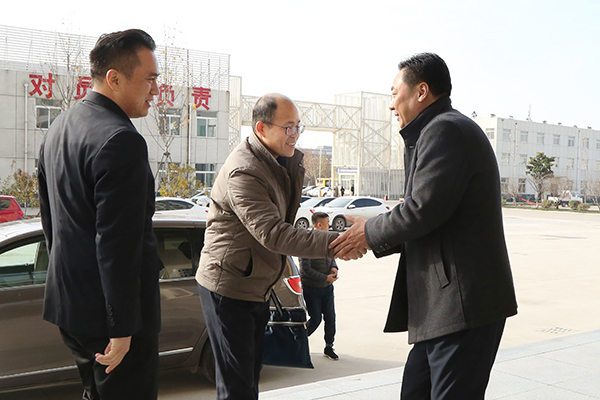 集团与山东政法学院举行实践教学基地签约仪式 集团与山东政法学院举行实践教学基地签约仪式