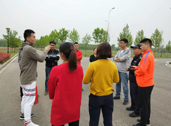 集团团委应邀参加济宁高新区“激扬青春 共铸辉煌”户外拓展训练活动 集团团委应邀参加济宁高新区“激扬青春 共铸辉煌”户外拓展训练活动