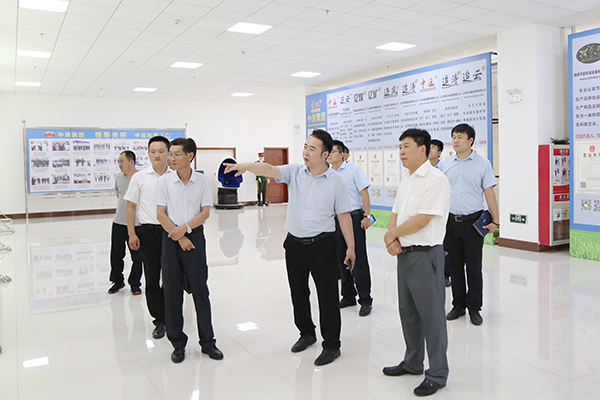 热烈欢迎济宁技师学院领导莅临集团考察合作 热烈欢迎济宁技师学院领导莅临集团考察合作